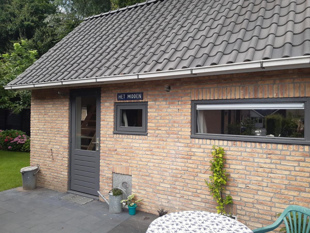 Vakantiehuis Aan Het Bos - Gelegen Aan De Tulpenroute Bant Exterior foto
